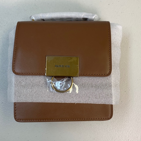 Paris Yin - Picture 4 of 4